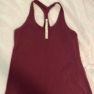 Lululemon workout top